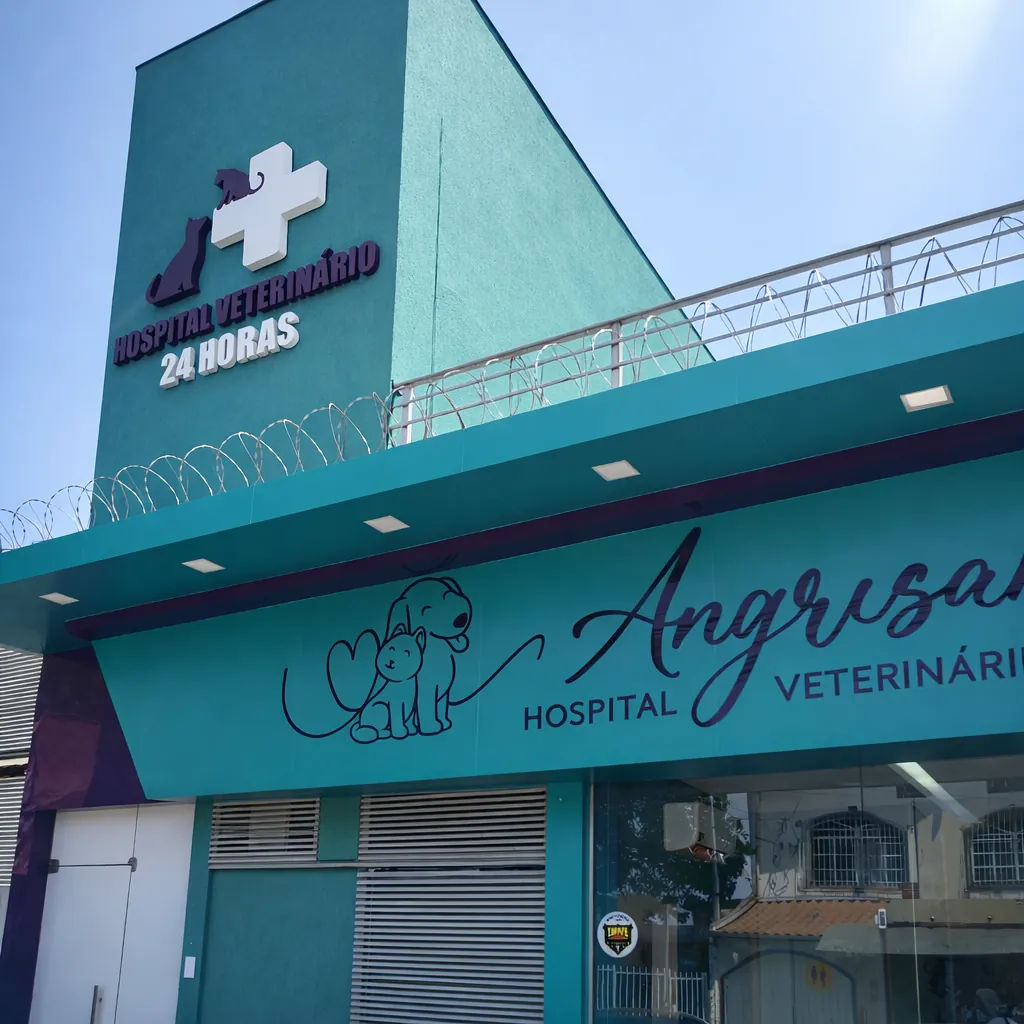 Fachada Hospital Veterinário Angrisano Céu Azul